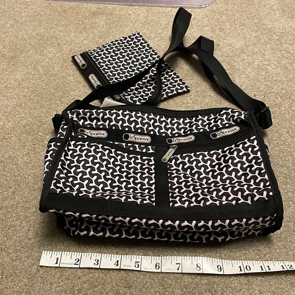LeSportsac bag - Picture 1 of 2